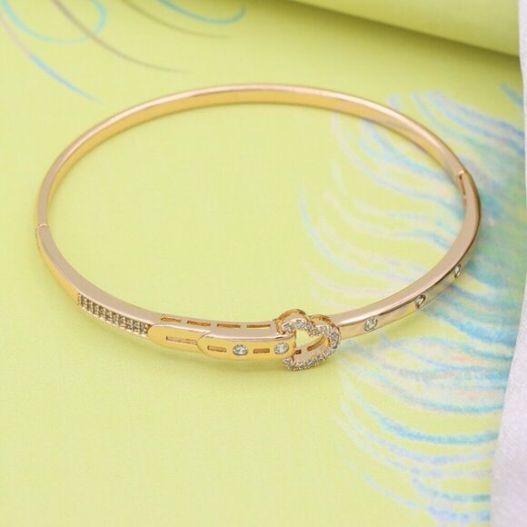 Rose Gold Bangle with Crystal Heart Centerpiece, Elegant Bracelet, XPBL0601 - Picture 5 of 12